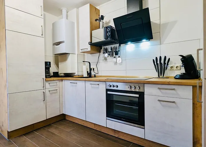 Arche - Eigene Haushaelfte Im Stadtzentrum ארנשטאדט